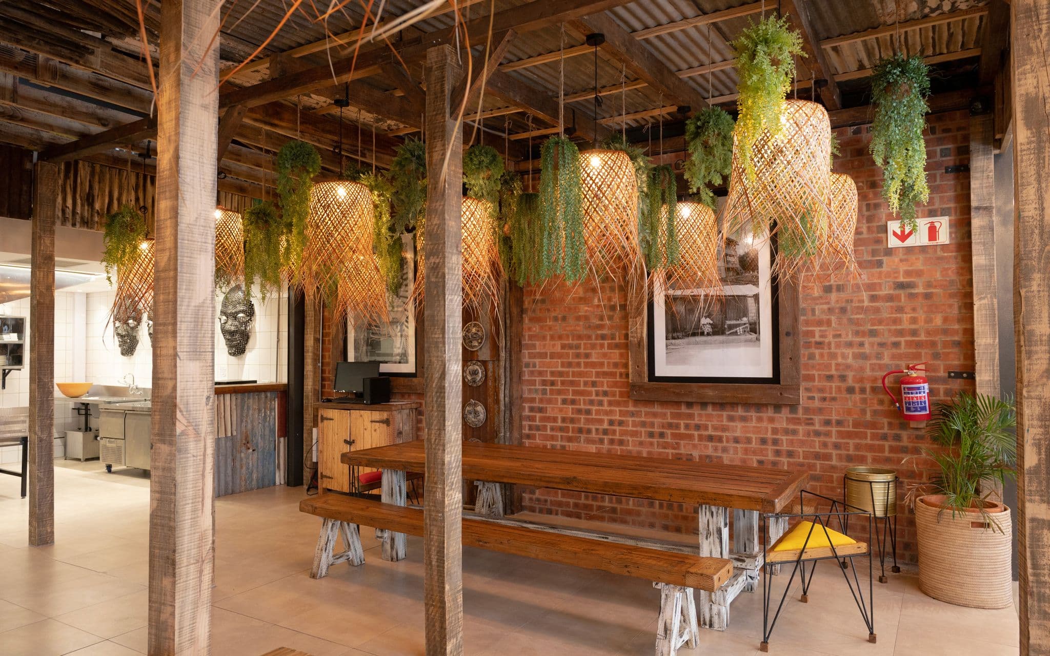 +258 Mozambique — Retail architecture by Studio3B — view 1
