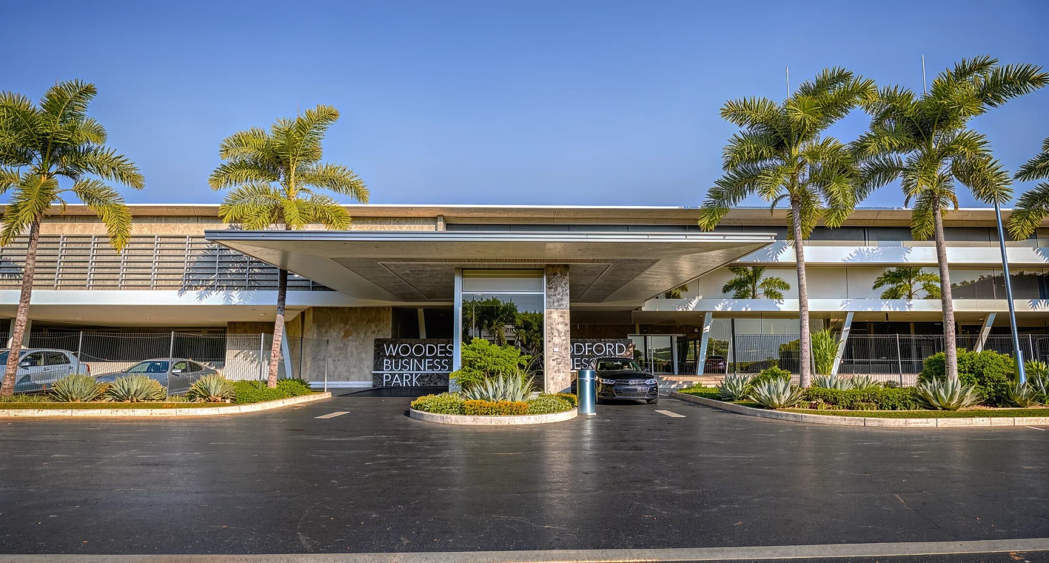 Intersite Avenue Woodford